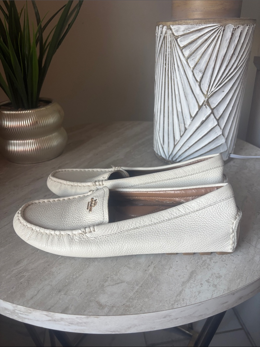 Women's Cream Leather Slip-On Loafers - Picture 2 of 12
